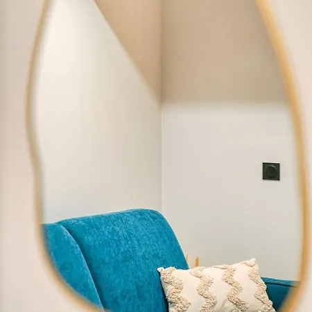 Apartment Studio Center Paris